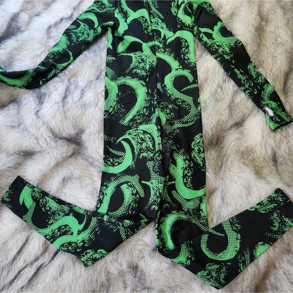Blackmilk cthulhu snugglesuit - Picture 5 of 5